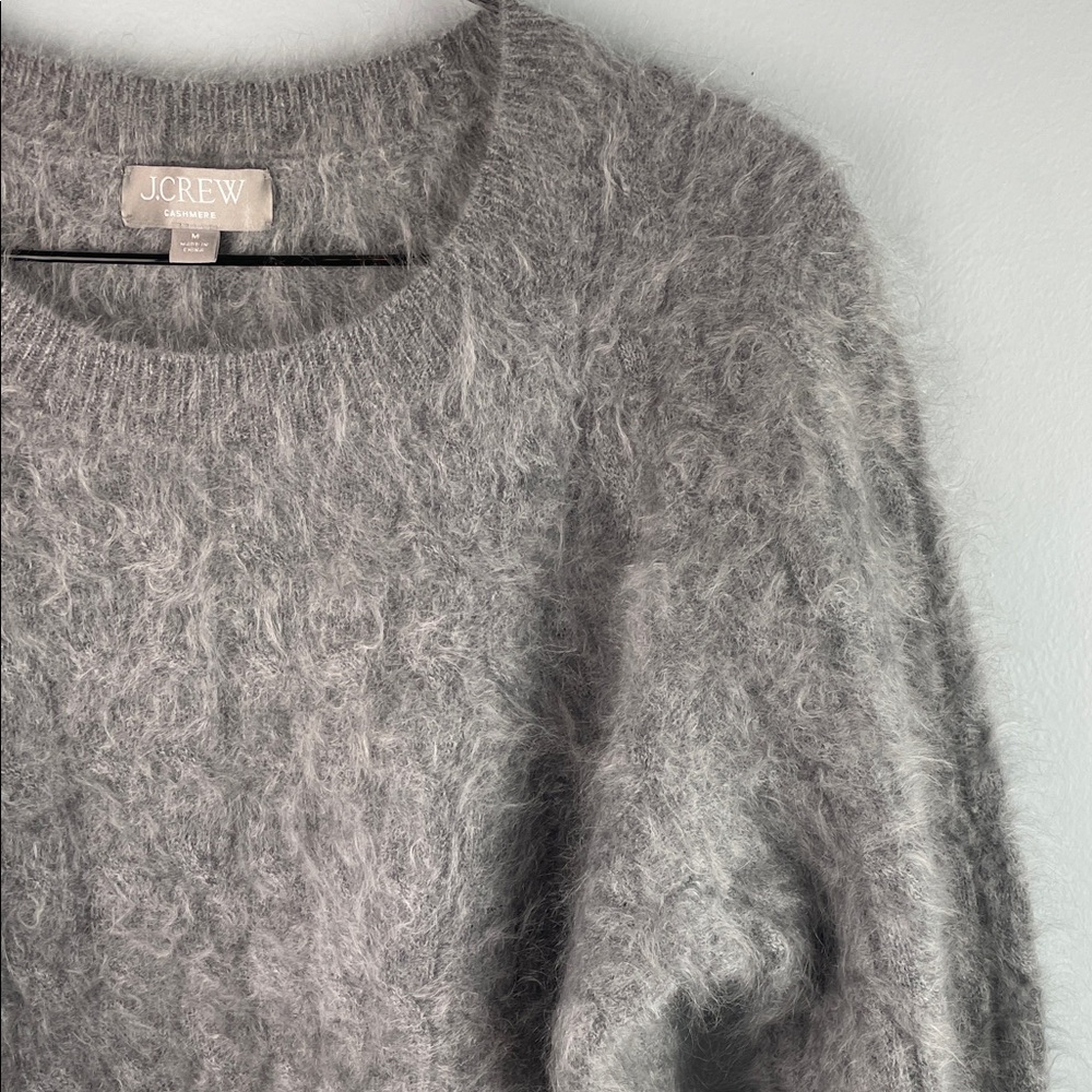 J. Crew Cashmere Gray Crewneck Sweater Size M - Picture 2 of 9